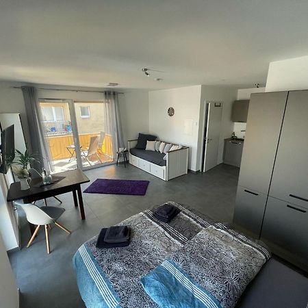 A & M Appartement Koeln ภายนอก รูปภาพ